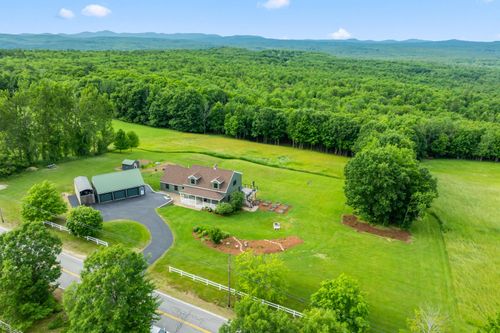 592 Tilton Hill Rd, Pittsfield, NH, 03263-3114 | Card Image