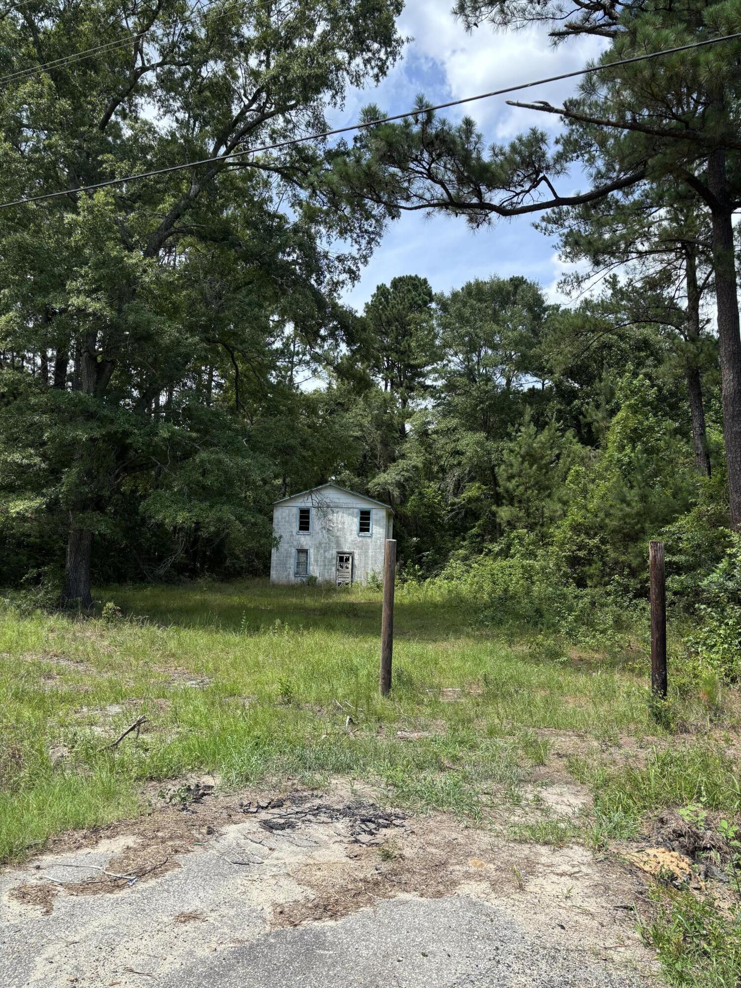 Land in Cross 2