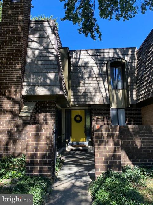 9537 Fern Hollow Way, MONTGOMERY VILLAGE, MD, 20886-1430 | Card Image