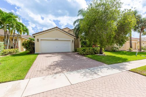 10746 Oak Bend Way, Wellington, FL, 33414-6174 | Card Image