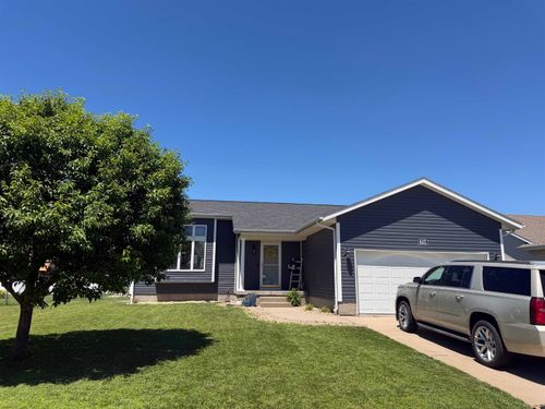 4122 Hartford Street, Grand Island, NE, 68803 | Card Image