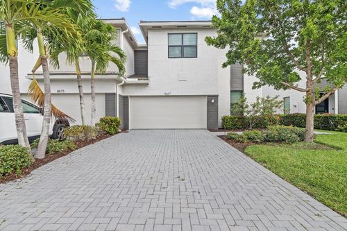 8667 Corvus Dr, Lake Worth, FL, 33467-2419 | Card Image