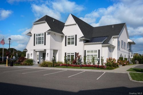 08-8 Sutton Ct, Mount Sinai, NY, 11766-3023 | Card Image