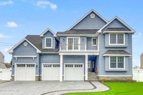 18 Culebra Ave, Toms River, NJ, 08753-4723 | Card Image