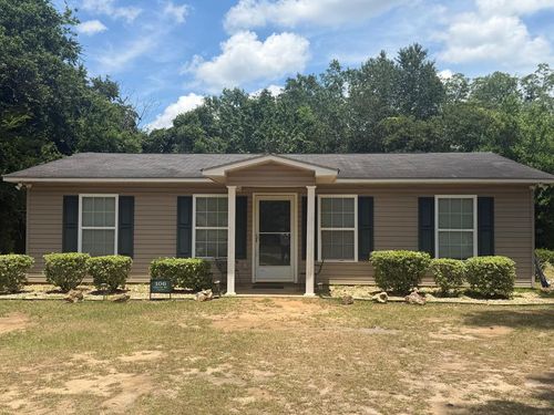 106 Clover St, East Dublin, GA, 31027-7716 | Card Image
