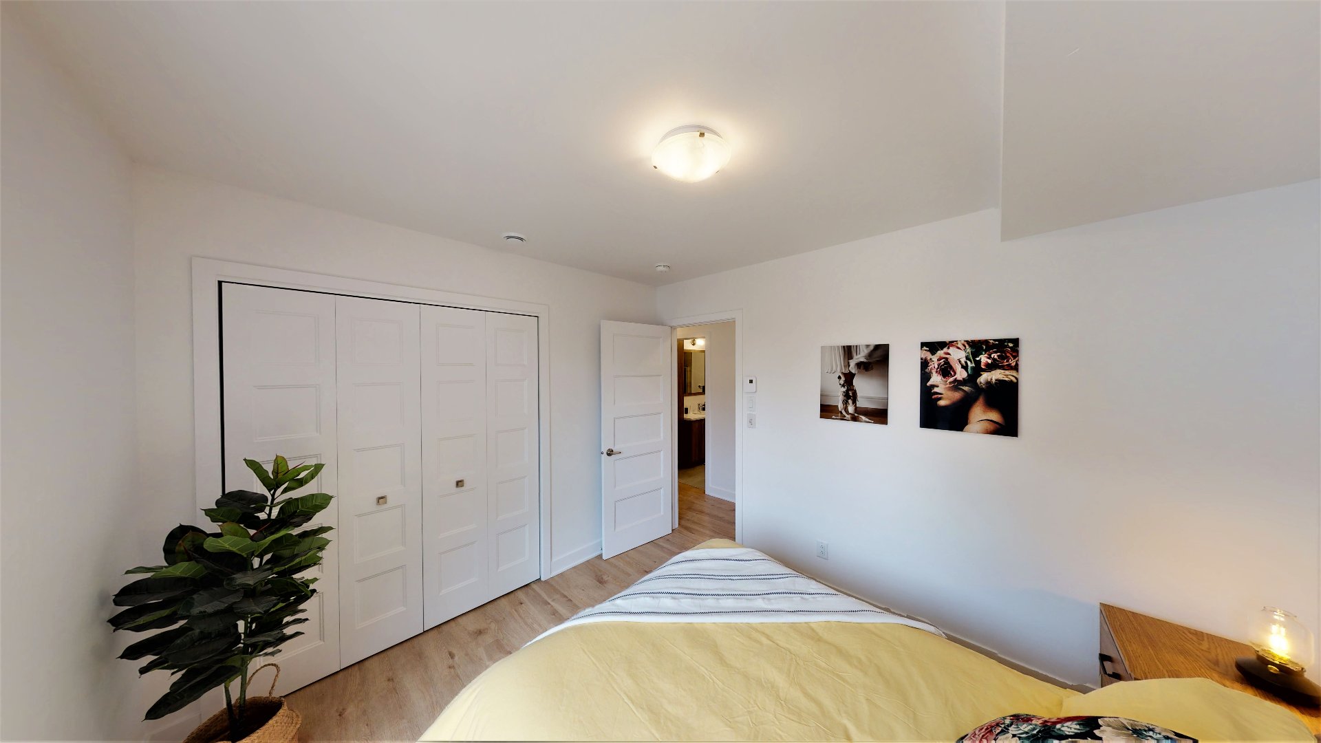 Residential Lease in Saint-Charles-Borromée 2