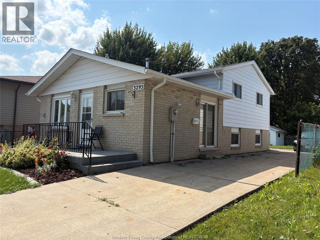 Residential Lease in Windsor 3
