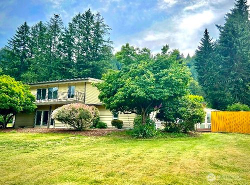 17817 Renton Maple Valley Rd Se, Maple Valley, WA, 98038-6278 | Card Image