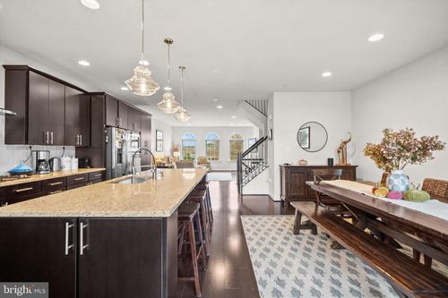 19237 Abbey Manor Dr, BROOKEVILLE, MD, 20833-3293 | Card Image