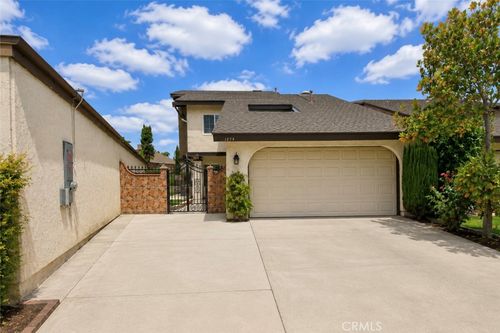 1896 W Surf, Anaheim, CA, 92801 | Card Image