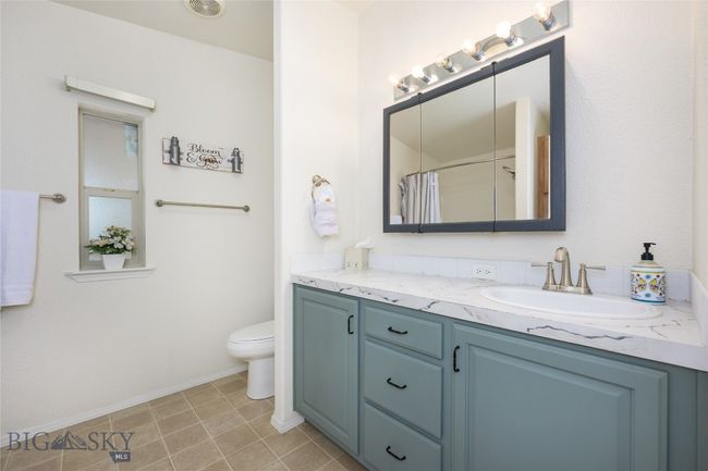 Main Home Primary Bathroom | Image 24