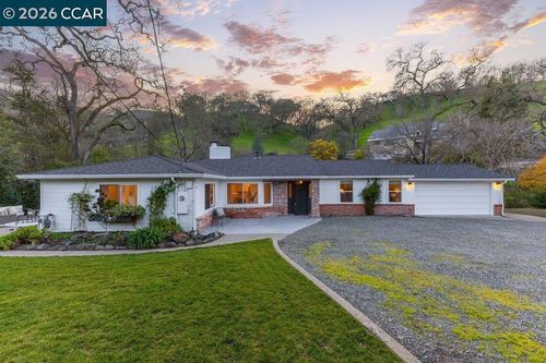 205 Castle Hill Ranch Rd, Walnut Creek, CA, 94595-2708 | Card Image