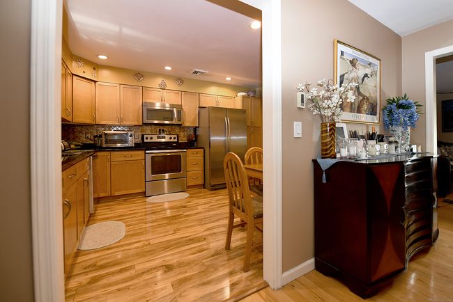 8 Candleview Dr, House other with 3 bedrooms, 3 bathrooms and 12 parking in Sherman CT | Image 9