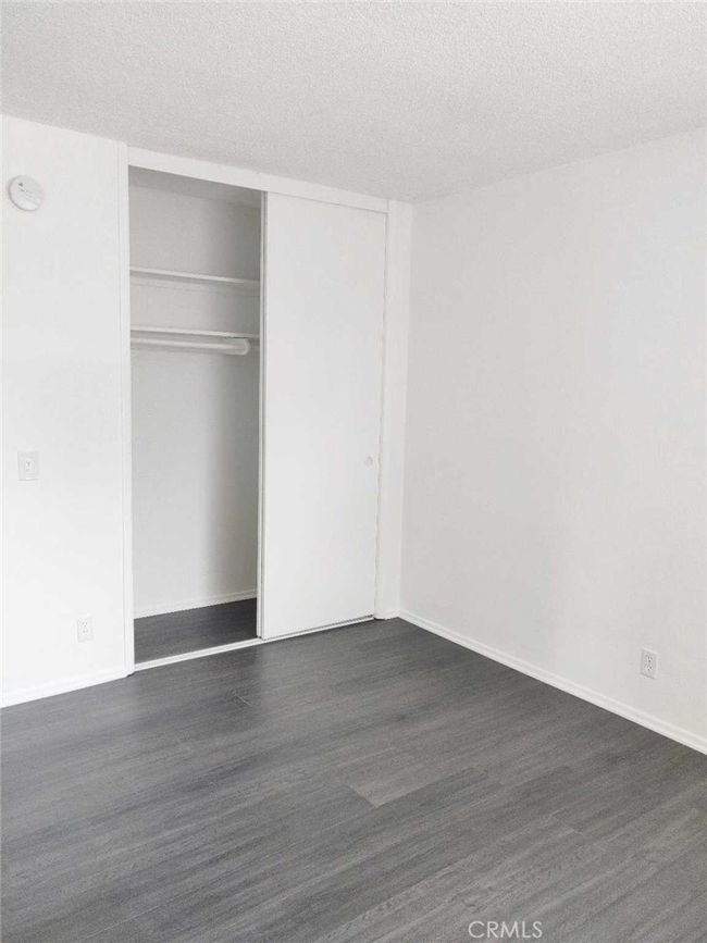 APT-6 - 5236 Kester Ave, Condo with 0 bedrooms, 0 bathrooms and 6 parking in Sherman Oaks CA | Image 17