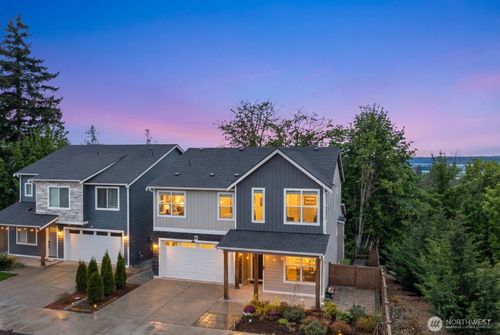 4318 66th Dr Ne, Marysville, WA, 98270-7598 | Card Image