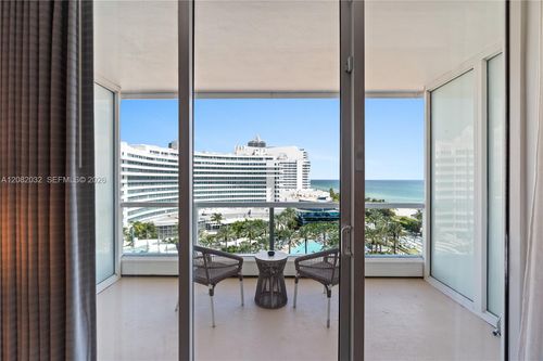 905-4391 Collins Ave, Miami Beach, FL, 33140-3212 | Card Image