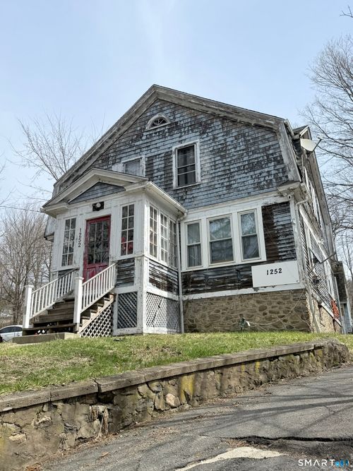 1252 Straits Turnpike, Middlebury, CT, 06762 | Card Image
