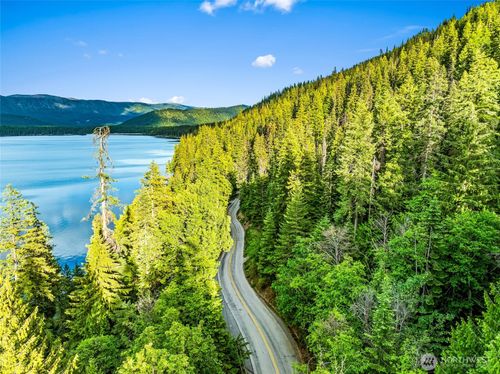 15839 Cedar Brae Rd, Leavenworth, WA, 98826-8752 | Card Image