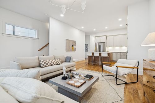 a-1013 Summit Ave, Nashville, TN, 37203-4918 | Card Image