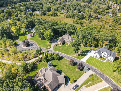 12295 Boulder Pass, Milford, MI, 48380-2881 | Card Image
