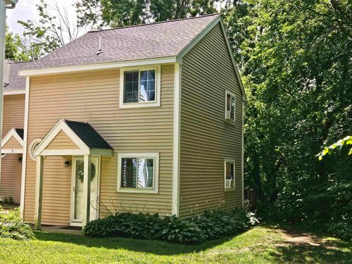 apt-1-98 Henry Law Ave, Dover, NH, 03820-3880 | Card Image