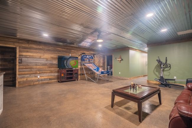 217 Rockhouse Rd, House other with 4 bedrooms, 5 bathrooms and 6 parking in Hohenwald TN | Image 41