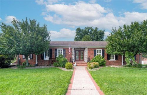 102 Dogwood Dr, Lancaster, KY, 40444-1035 | Card Image