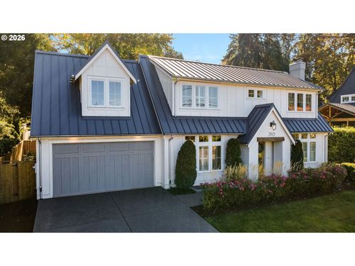210 Northshore Rd, LakeOswego, OR, 97034 | Card Image