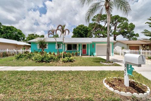 545 21st Avenue, Vero Beach, FL, 32962 | Card Image