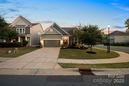 1385 Rainier Dr, Fort Mill, SC, 29708-9404 | Card Image