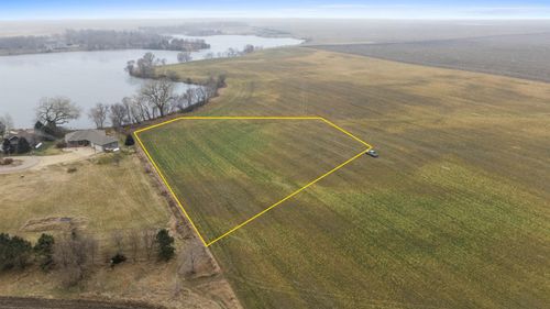 100 Bright Shores Dr Drive, Viborg, SD, 57070 | Card Image