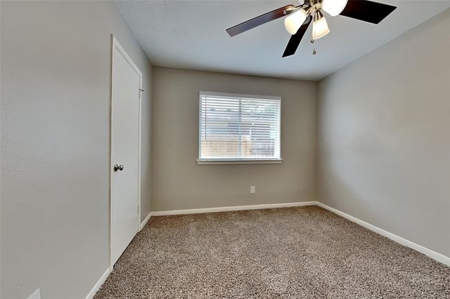 29122 Waltham St, House other with 4 bedrooms, 2 bathrooms and 2 parking in Spring TX | Image 15