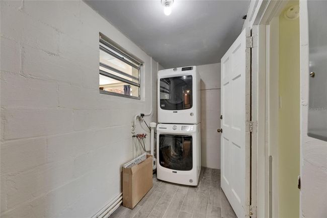 832 Seabreeze Dr, House other with 3 bedrooms, 2 bathrooms and null parking in RUSKIN FL | Image 33