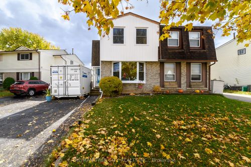 12 White Owl Cres, Brantford, ON, N3P1A2 | Card Image