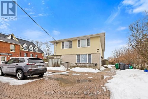 60 Queen St S, Mississauga, ON, L5M1K4 | Card Image