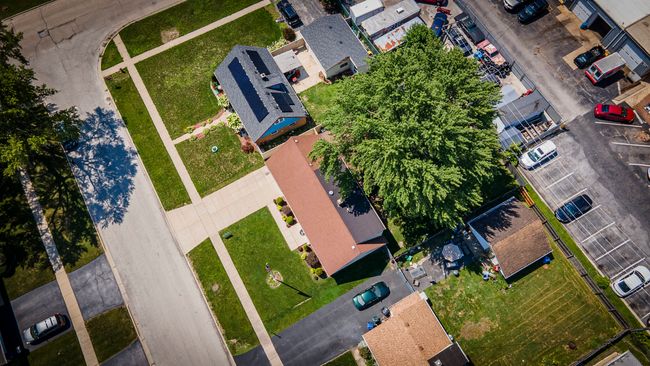 9048 Martin Ln, House other with 4 bedrooms, 2 bathrooms and null parking in Bridgeview IL | Image 29