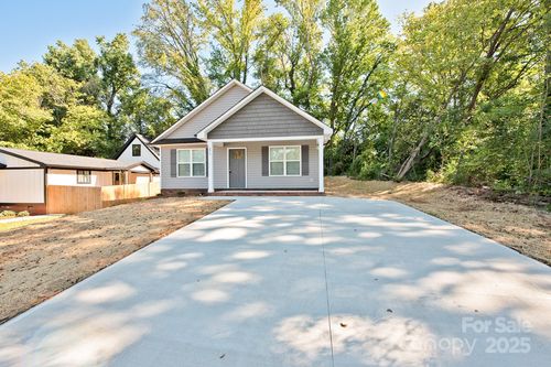 279 Melrose Dr Sw, Concord, NC, 28025-5347 | Card Image