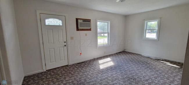 Living Room 2 | Image 7