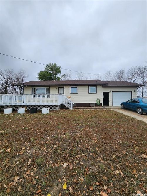 1 1st Ave, Oungre, SK, S0C | Card Image
