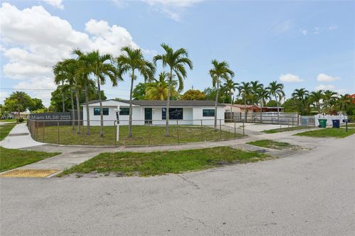 4260 Nw 172nd Dr, Miami Gardens, FL, 33055-4458 | Card Image