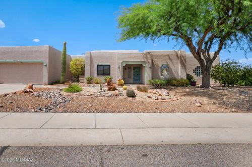 1044 W Camino Del Desierto, Green Valley, AZ, 85614-4757 | Card Image