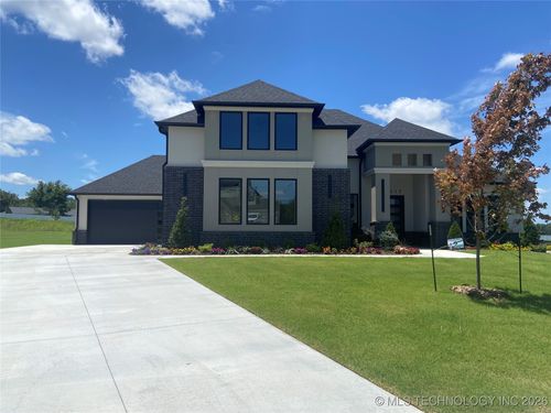 8117 E Elgin St, Broken Arrow, OK, 74014-2359 | Card Image