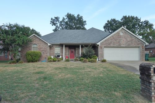 1120 Spatz Cir, Conway, AR, 72034-8398 | Card Image