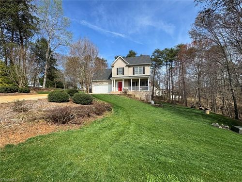 8706 M G Trl, Stokesdale, NC, 27357-9281 | Card Image