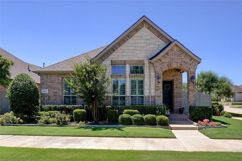 737 8th St, Argyle, TX, 76226-2160 | Card Image
