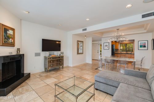 6227 N 30th Way, Phoenix, AZ, 85016-2212 | Card Image