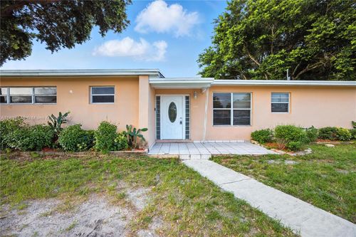 2020 Nw 185th Ter, Miami Gardens, FL, 33056-2756 | Card Image