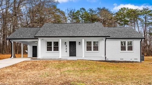 434 John St, Eden, NC, 27288-2879 | Card Image