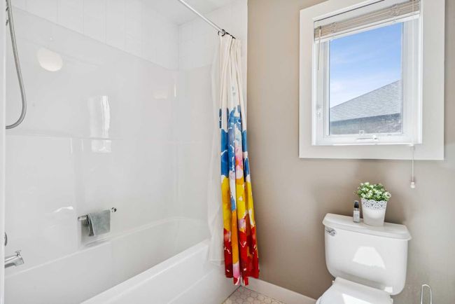 36 Panatella Pt Nw, House other with 4 bedrooms, 4 bathrooms and 4 parking in Calgary AB | Image 27