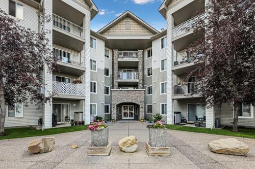 111-2000 Somervale Court Sw, Calgary, AB, T2Y4J1 | Card Image